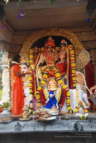 Visit-To-Temple - watermark_DSC_0206.JPG