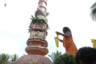 Flag-Hoisting-By-Swamiji - DSC_0633.JPG