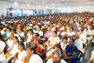 During-Bhagavad-Gita-Dhyana-Satsang - DSC_0296.JPG
