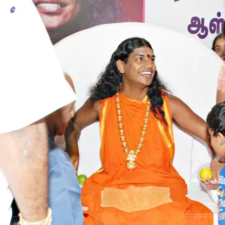 Public Darshan - DSC_0367_watermarked.jpg