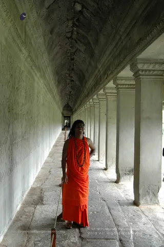 At Angkor Wat - DSC_0293.jpg