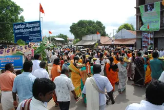 Procession - batch_DSC_0063.JPG