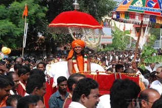 Procession - batch_DSC_0175.JPG