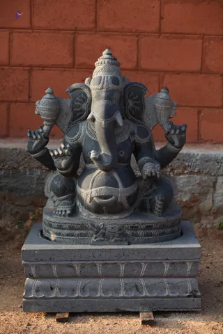 Nithyananda-Sacredarts-Stone-Deity - batch_IMG_0034.JPG