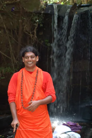 At Angkor Wat - DSC_0093.jpg