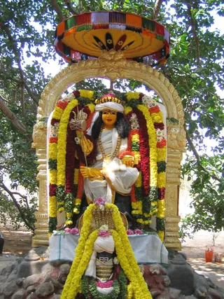 Alankar - ShivRathri_2005_ashram (126)_watermark.jpg