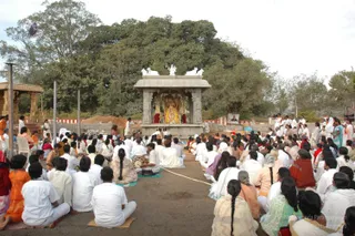 Flag-Hoisting-By-Swamiji - DSC_0313.JPG