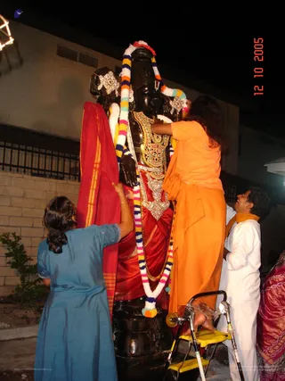 Venkateshwara Alankar - LA ashram 040_watermarked.jpg