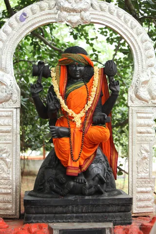 Nithyanandeshwara-Paramashiva-Golden-Temple - watermark_IMG_1559.JPG