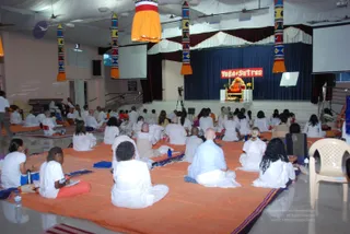 Yoga-Sutras-And-Evening-Lep-Session-With-Swamiji - DSC_2818.JPG