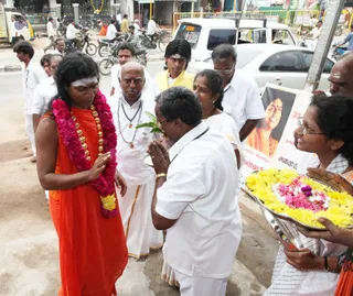 Visit-To-Devotees-Shop - IMG_7097.jpg