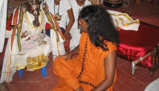 Swamiji Doing Alankar - IMG_0931_watermark.jpg