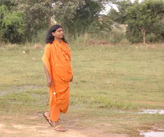 Swamiji-In-Rounds - DSC_2542.JPG
