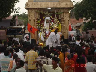 https://nithyanandapedia.org/gproxy/14ZjMT-VYIrnEE7cVY5pA_0HYXb3V73hv