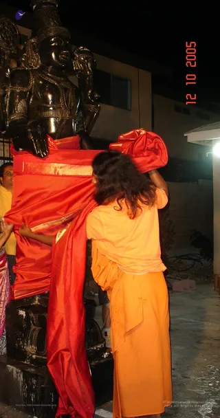 Venkateshwara Alankar - LA ashram 026_watermarked.jpg