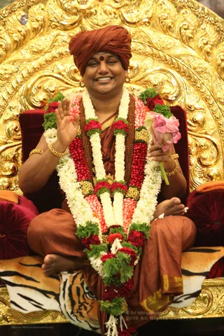 Swamiji Blessing - IMG_1824.jpg