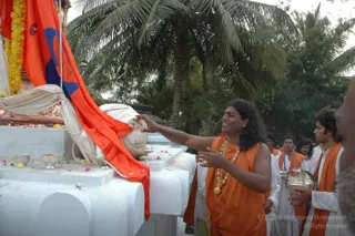 Flag-Hoisting-By-Swamiji - DSC_0503.JPG
