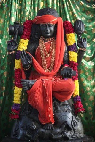 Temple - 24--IMG_6270_watermark.jpg