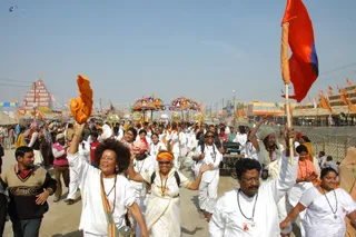 Procession - india-Ashram-Dic.30-31-1 -.05-06 310_watermarked.jpg