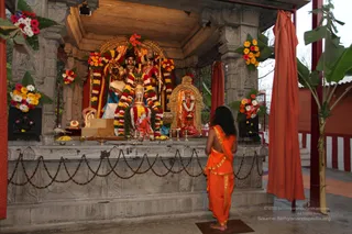 Temple-Visit - batch_IMG_0132.JPG
