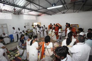 Blessings-To-Vip-And-Devotees - IMG_7295.jpg