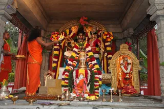 Temple-Visit - batch_IMG_0195.JPG