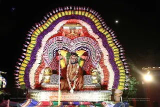 Procession - 4H7A8561.jpg
