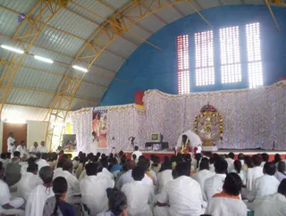 Swamiji Returns From Usa - 100_4765_watermark.jpg