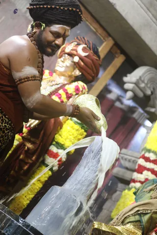 Swayambhulingaabhishekam - 7T7A9223.jpg