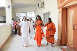 Welcoming-Swamiji - IMG_0962.JPG