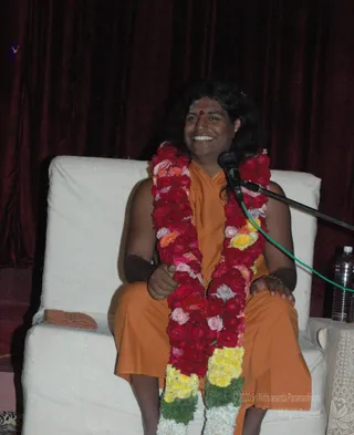 Meeting-With-Devotees - DSC_5627.JPG