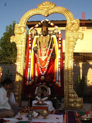 Puja - LA ashram 011_watermarked.jpg