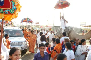 Procession - DSC_3937_watermarked.jpg