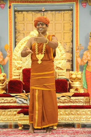 Nithyasatsang Swamiji - IMG_2185.JPG