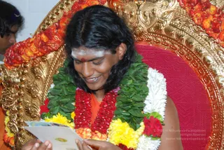 Blessings-To-Vip-And-Devotees - DSC_6105.jpg