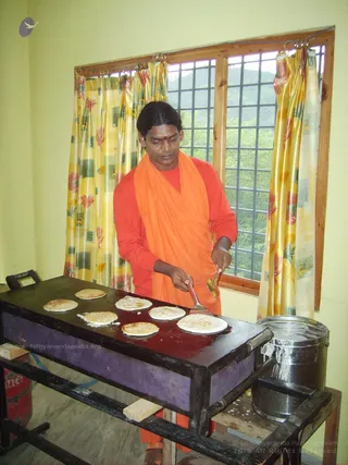Dosa Making Swami - 11--PICT0036_watermarked.JPG