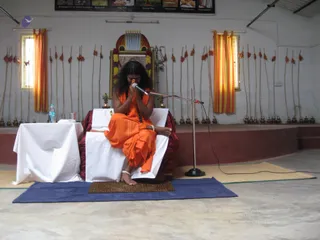 Swamiji-Having-Meeting-With-Tamilnadu-Organisers - batch_IMG_1560.jpg