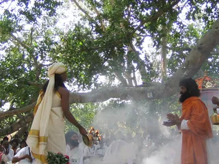 Arathi - ShivRathri_2005_ashram (71)_watermark.jpg
