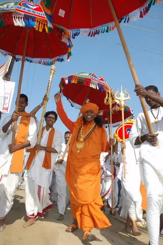 Procession - india-Ashram-Dic.30-31-1 -.05-06 328_watermarked.jpg