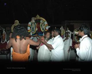 Procession - batch_DSC_0979.JPG