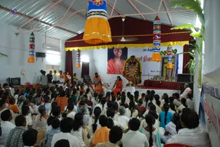 Evening-Meeting&Darshan - batch_DSC_0127.JPG