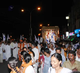 Procession - DSC_3054.jpg