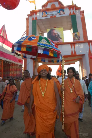 Procession - DSC_3981_watermarked.jpg