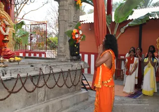 Temple-Visit - batch_IMG_0327.JPG