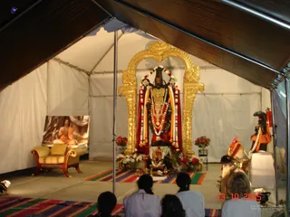 Puja - LA ashram 014_watermarked.jpg