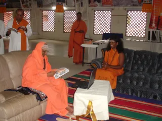 Visit Srishivarathri Desikendramaha Swamiji Sutturmutt - DSC01018_watermarked.jpg