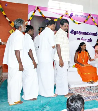 Public Darshan - DSC_0265_watermarked.jpg