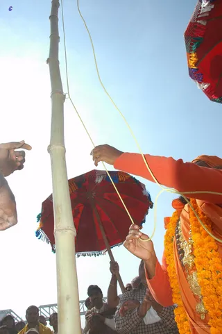 Flag Hoisting - india-Ashram-Dic.30-31-1 -.05-06 268_watermarked.jpg
