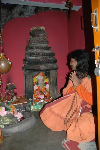 Vyasa Cave - DSC_0102_watermarked.jpg