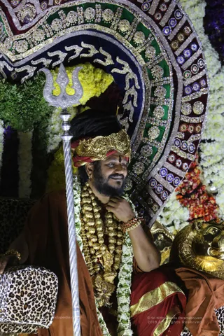 Procession - IMGL2672.jpg